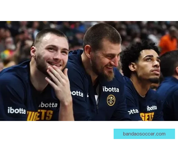 凯特琳-克拉克称约基奇为世界最强 他幽默回应背后原因